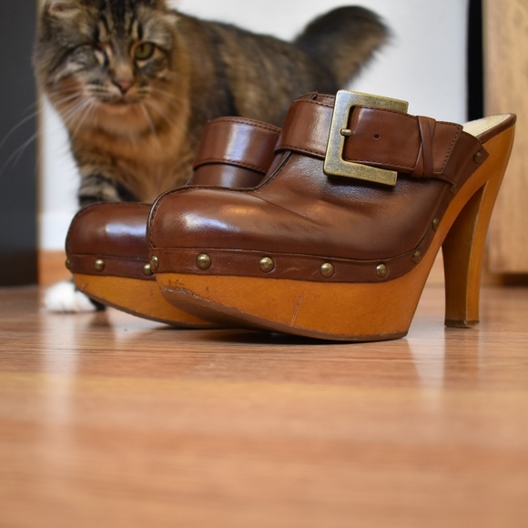 Enzo Angiolini Shoes - Size 8.5 Enzo Angiolini platform mules